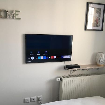 Chambre Privee Proche Disney Disponible De 19H A 10H Montevrain Bagian luar foto